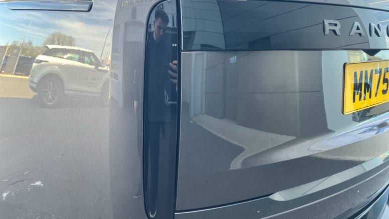 Land Rover Range Rover 3.0 P460e SE 4dr Auto Estate